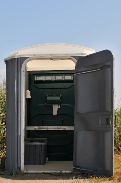 Portable Toilet Options We Offer in Red Oak, TX